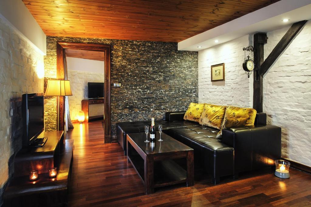 Apartamenty Chleb i Wino Toruń Ruang foto