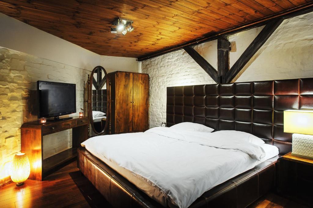 Apartamenty Chleb i Wino Toruń Ruang foto