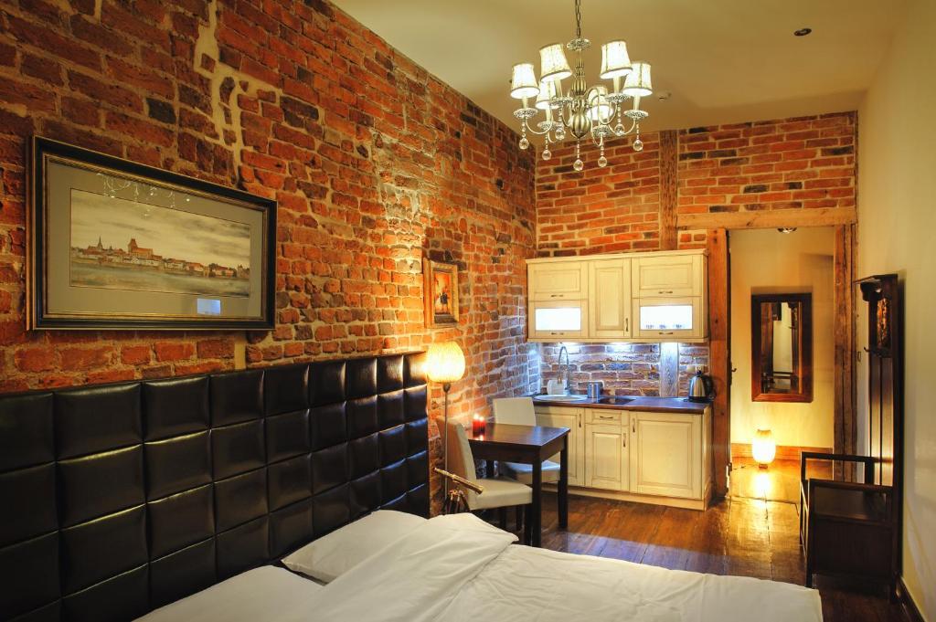 Apartamenty Chleb i Wino Toruń Ruang foto